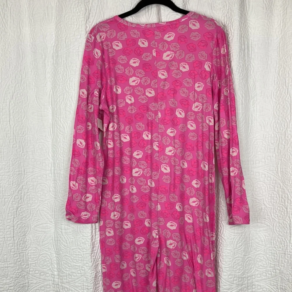 Mentally Exhausted Women’s Hot Pink Lips Onesie Pajamas sz XL